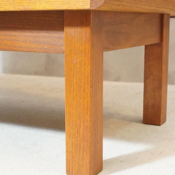 IDEE(イデー)のANTON(アントン) ブックシェルフです。モダンクラシック