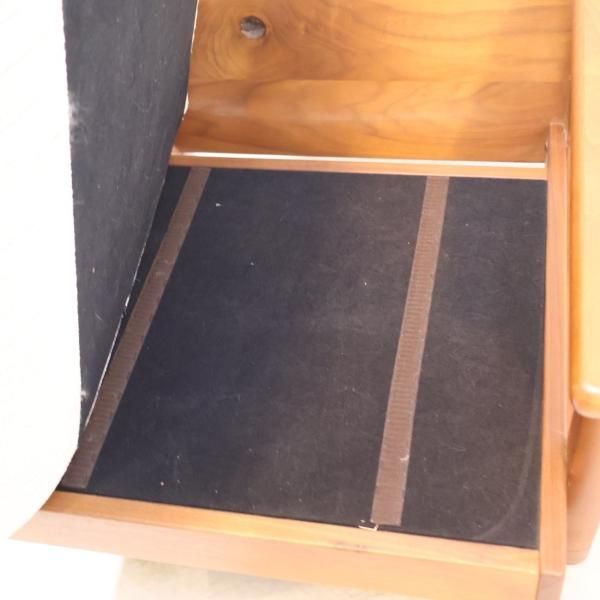 NAGANO INTERIOR(ナガノインテリア)のウォールナット材 1人掛けソファ