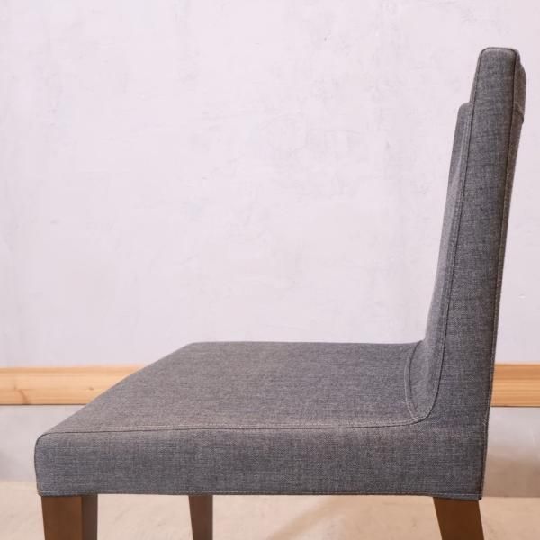 ACTUS(アクタス)で取り扱われていtaFB ウォールナット材ダイニング