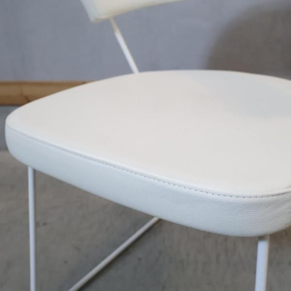 イタリアCalligaris(カリガリス)社の新たなラインconnubia(コヌビア