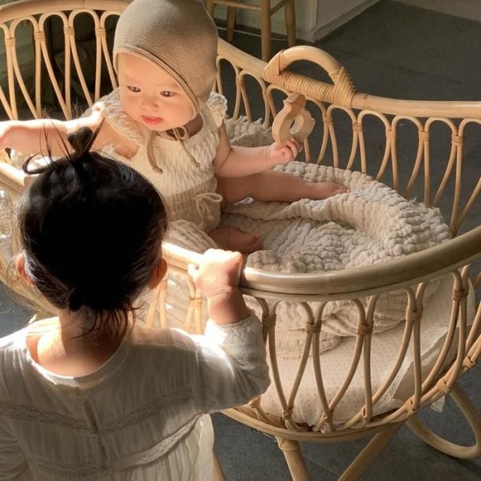 ベビーベッド ラウンドNL(マットレス付) -