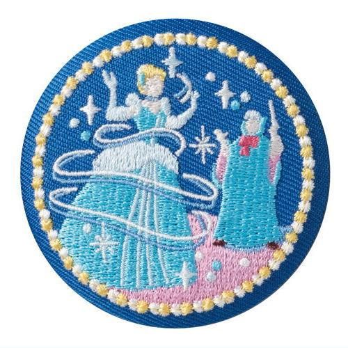 Disney Characters 刺繍缶バッジビスケット2 [7.シンデレラ]※缶バッジ