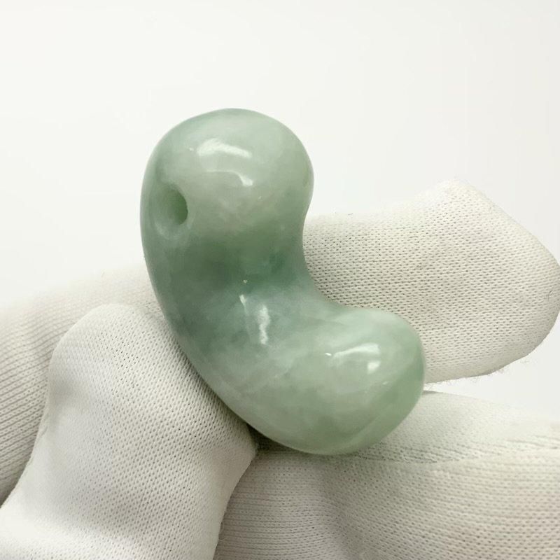ミャンマー翡翠 勾玉 獣型 】 ひすい ヒスイ Jade 限定品 稀少 レア