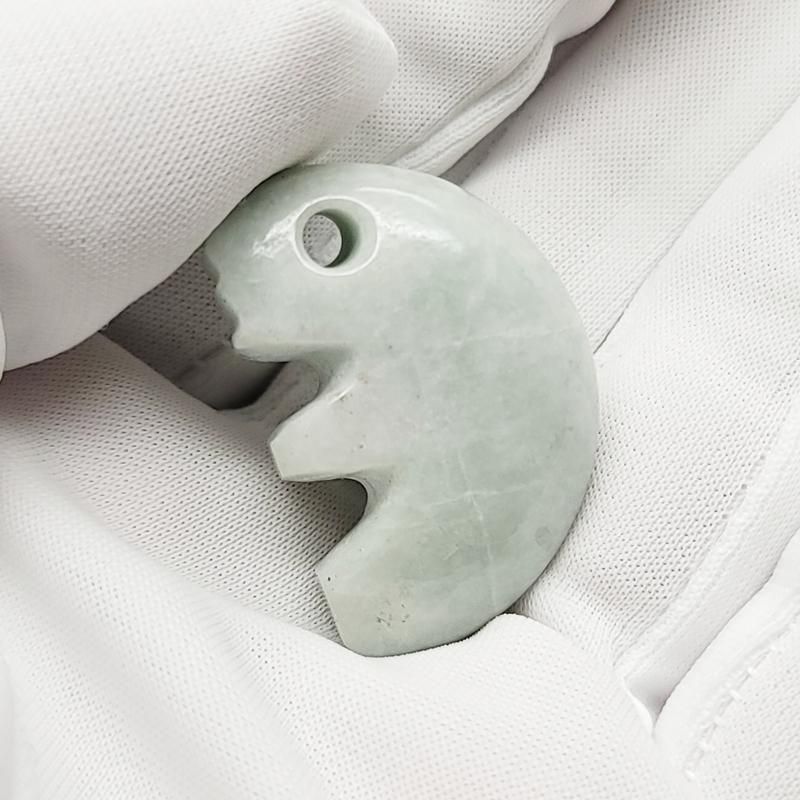 糸魚川翡翠 勾玉 大 獣型 】 | めのうの店川島【公式通販】創業明治10年