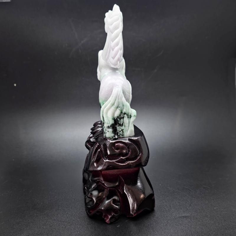 ミャンマー 翡翠 馬 置物 】| めのうの店川島【公式通販】創業明治10年