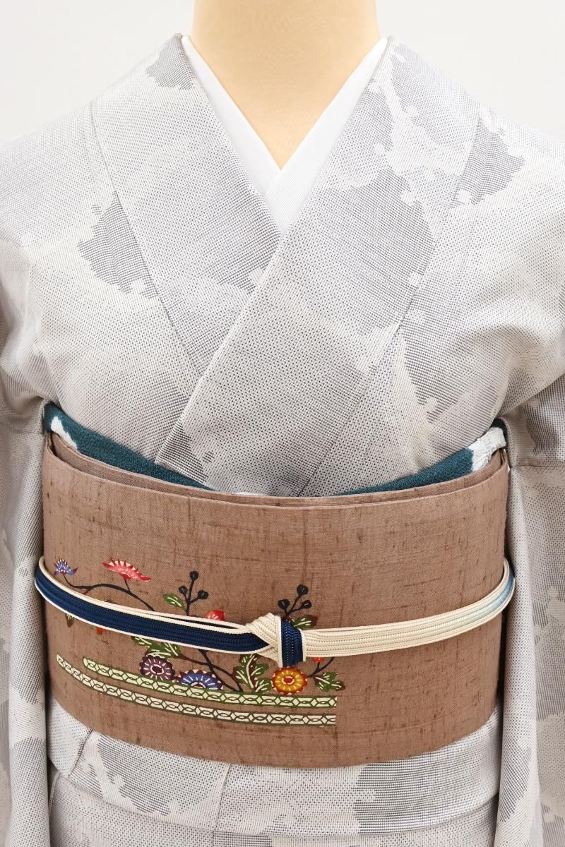 銀座【H-0742】紬地 紅型 染名古屋帯 橡色 花に風景文 - 銀座きもの