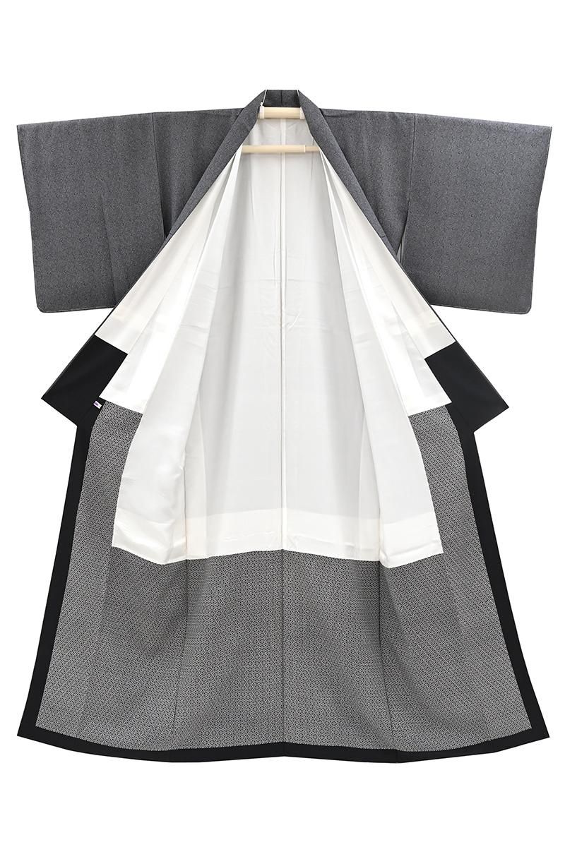 銀座【着物4656】人間国宝 中村勇二郎型 伊勢型小紋 黒色 古代菊（反端