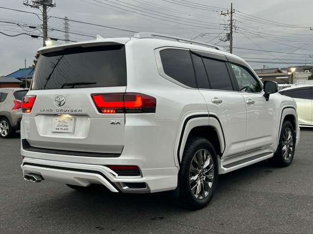 トヨタ ランドクルーザー300 3.5 ZX 4WD フルオプション モデリスタ