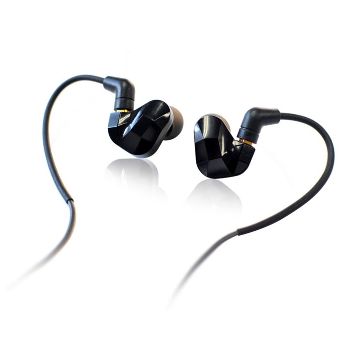 WiseTech、リケーブル対応のイヤホン「moxpad X9 JAPAN EDITION