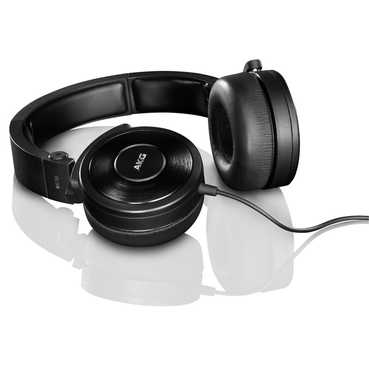 AKG、DJユースに対応する高耐久ヘッドホン - 価格.com
