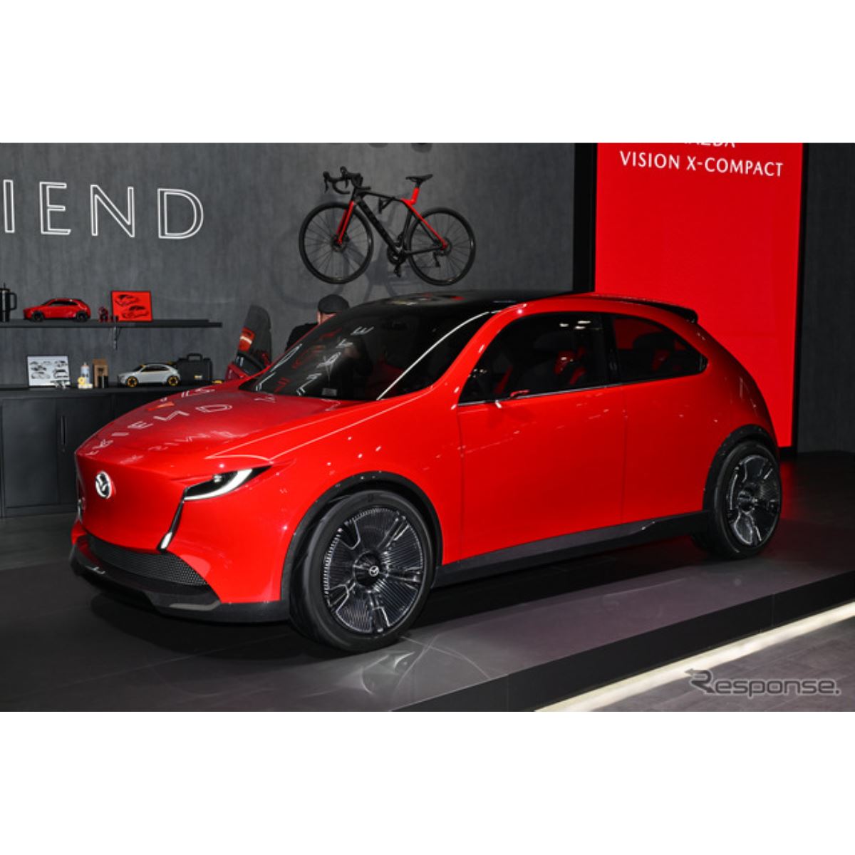 マツダ2よりも小さい！『VISION X-COMPACT』は次世代コンパクトクロス