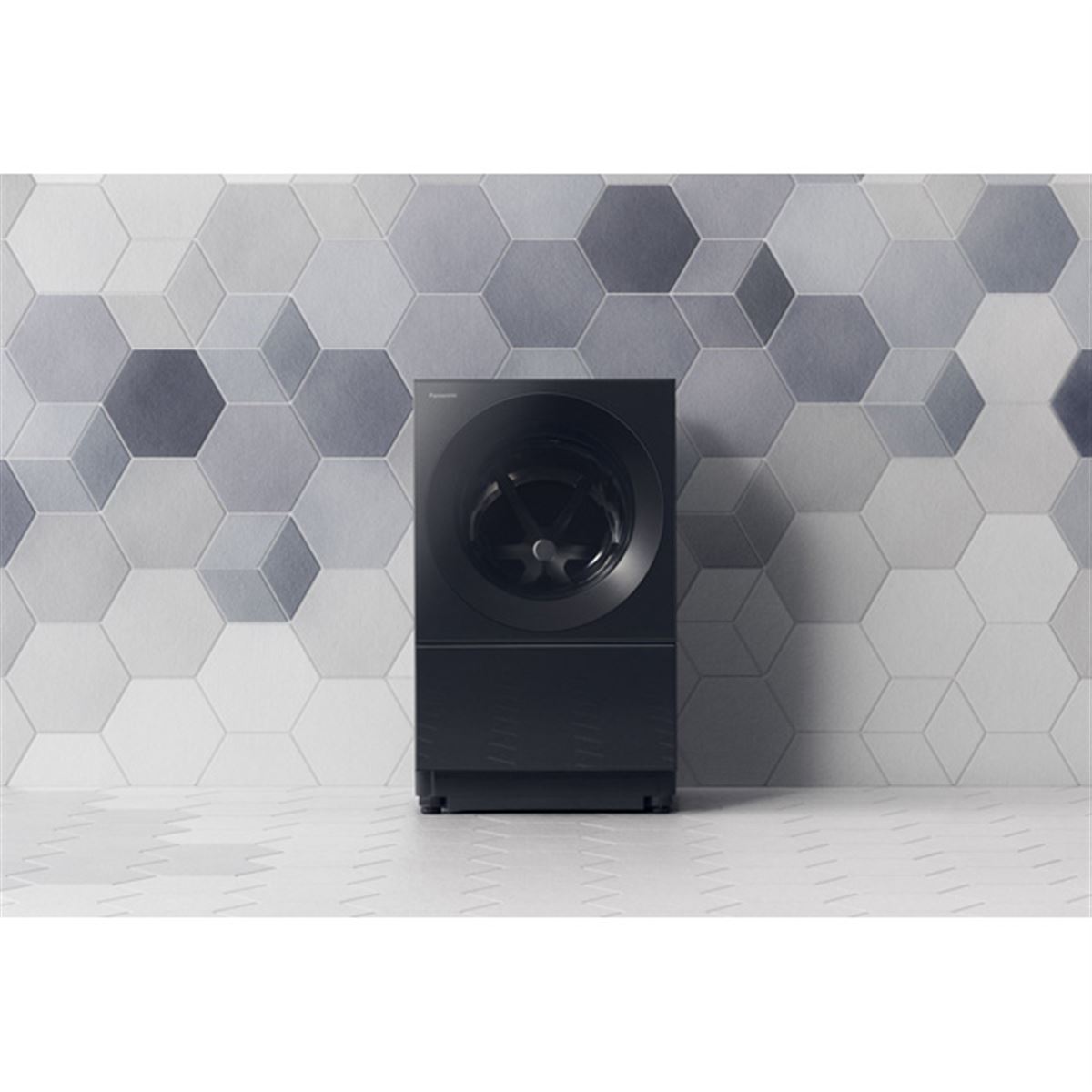 パナソニック、「スモーキーブラック」カラーのななめドラム洗濯乾燥機