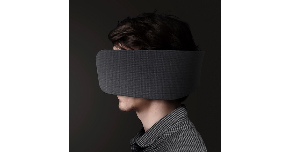 Shiftall、ヘッドホンとパーティションを一体化した「WEAR SPACE