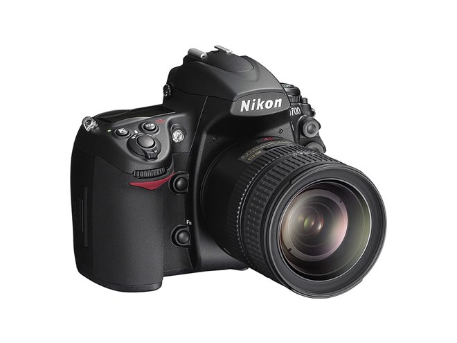 ニコン、D700と対象商品で2万円キャッシュバック - 価格.com