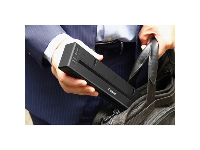 キヤノン、Bluetooth/Wi-Fi/USBの3接続に対応したモバイルプリンター