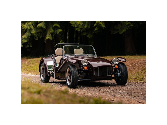 ケータハムが「スーパーセブン600」発売 軽自動車枠のクラシックな軽量