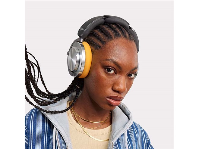 ダイソン、ノイキャンを搭載したワイヤレスヘッドホン「Dyson OnTrac