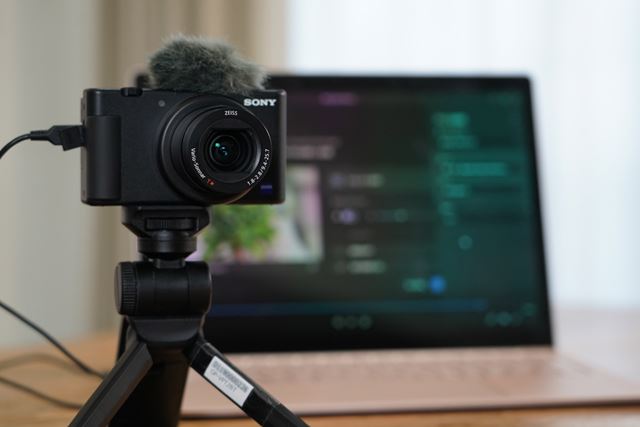 SONY VLOGCAM ZV-1 (W) [ホワイト] 価格比較 - 価格.com