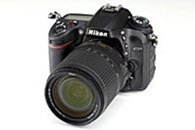 ニコン D7200 18-140 VR レンズキット 価格比較 - 価格.com