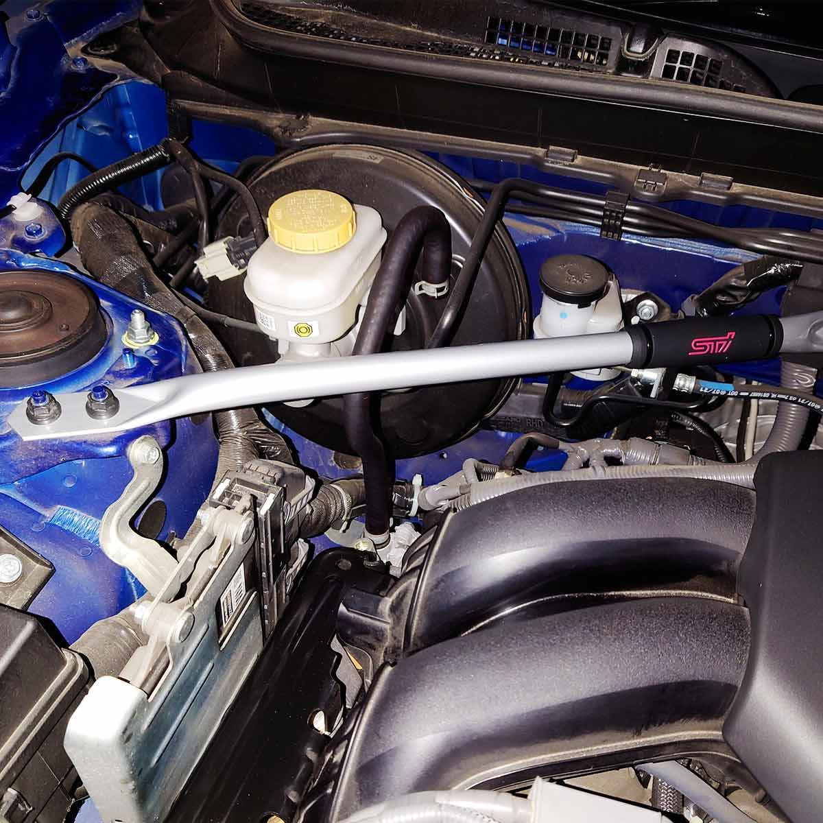 スバル車ユーザーの定番オプション「STIフレキシブルVバー」を「BRZ