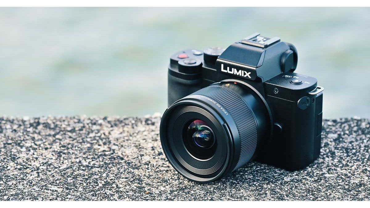 超広角レンズを生かす2つの撮影テクニックとは？ 小型の「LEICA DG