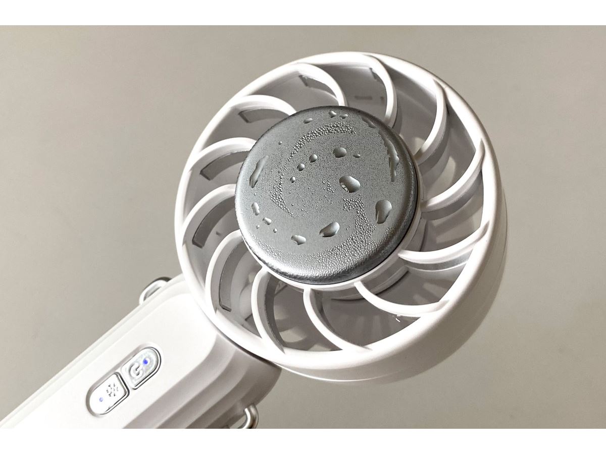 風だけじゃなかった…… ニトリの新型ハンディ扇風機でヒヤッとした話