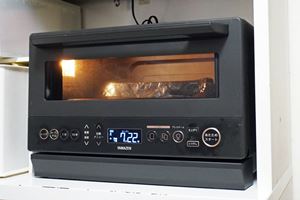 パナソニック「3つ星 ビストロ NE-BS1500」の進化したグリル調理の