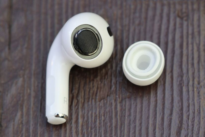 アップル「AirPods Pro」のノイズキャンセリング効果は想像以上！ 遮音