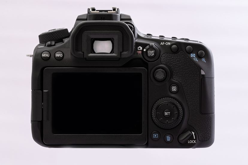 これがAPS-C一眼レフの完成形！ キヤノン「EOS 90D」レビュー - 価格