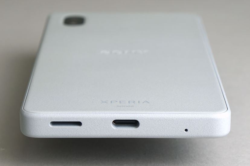 Xperia Ace III ホワイト 約6インチ Xperia Ace III｜価格比較・最新