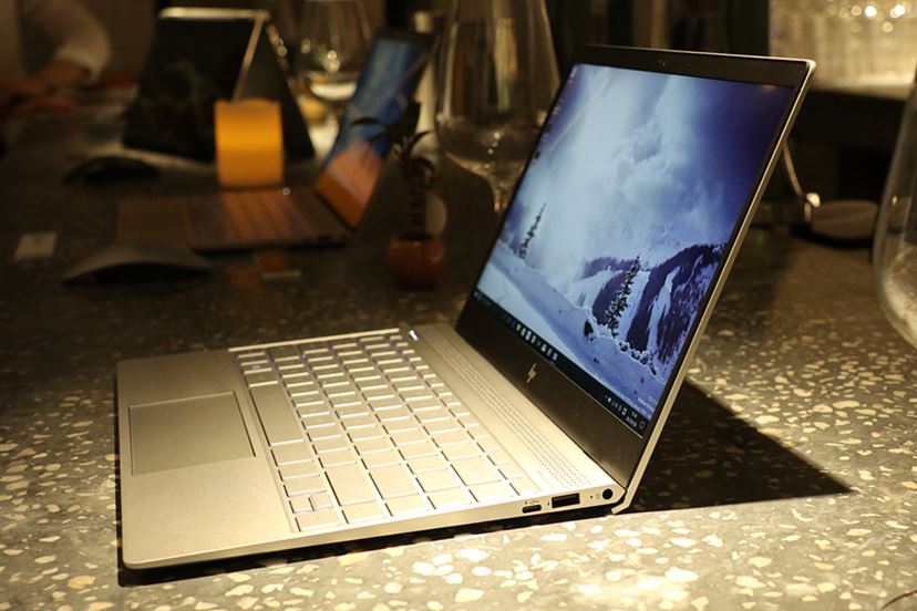 オトナの2in1タブレット”から4万円台の格安モデルまで、日本HPが新型