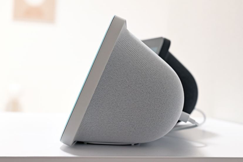 Amazon「Echo Show 8（第3世代）」登場！ 「Echo Studio」譲りの空間