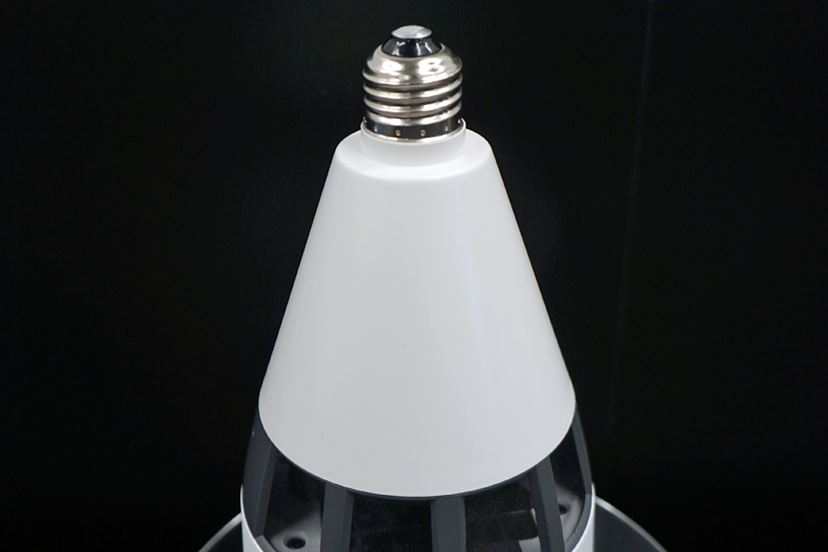 電球ソケットに付けるシャープのイオン発生機が“大きく”なって新登場