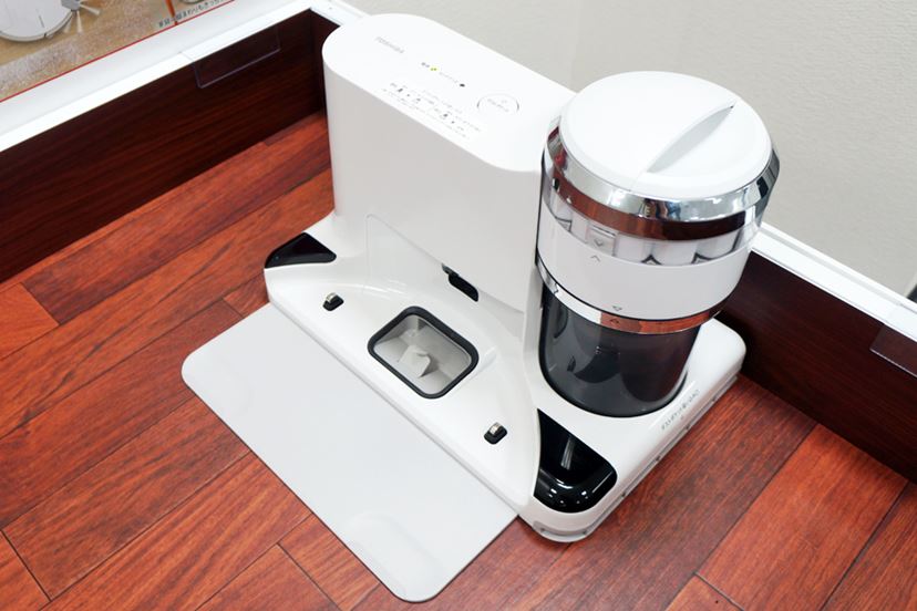 1か月間ゴミ捨て不要なロボット掃除機「トルネオ ロボ」が“おまかせ力