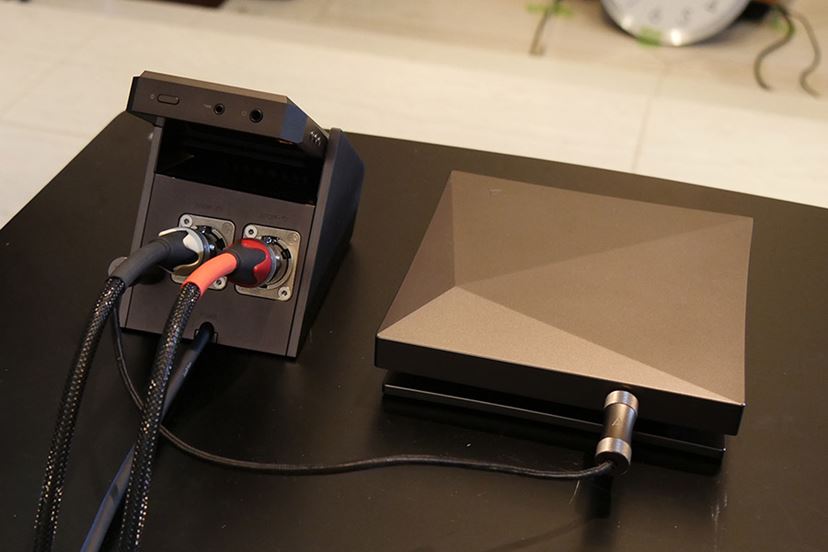 Astell&Kern AK380」発表！ 最高峰のハイレゾポータブルプレーヤー