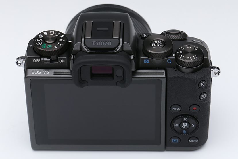 キヤノンの新型ミラーレスカメラ「EOS M5」特徴レポート！「DIGIC 7