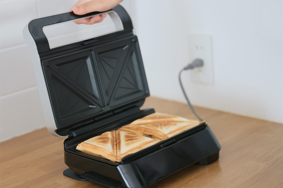 価格.com - [PR企画]毎日3食大活躍！ デロンギ「マルチグリル エブリデイ」