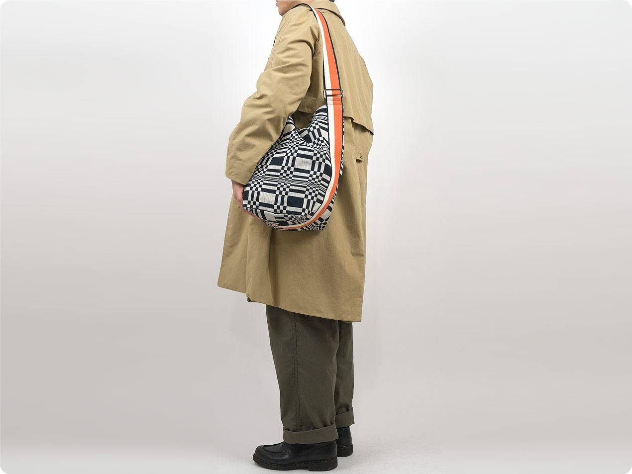 JOHANNA GULLICHSEN Tetra Shoulder Bag Doris BLACK JOHANNA