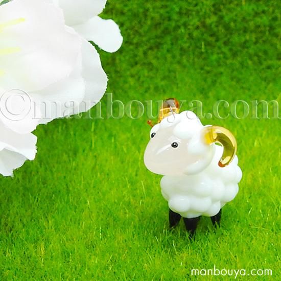 動物 ヒツジ ミニチュア ガラス細工 ひつじ 置物 飾り グラススクエア