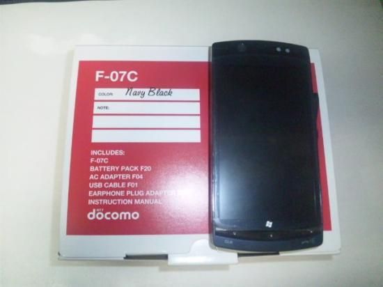 F-07C ネイビーブラック Windows 中古 超美品 クレードルセット付き 白