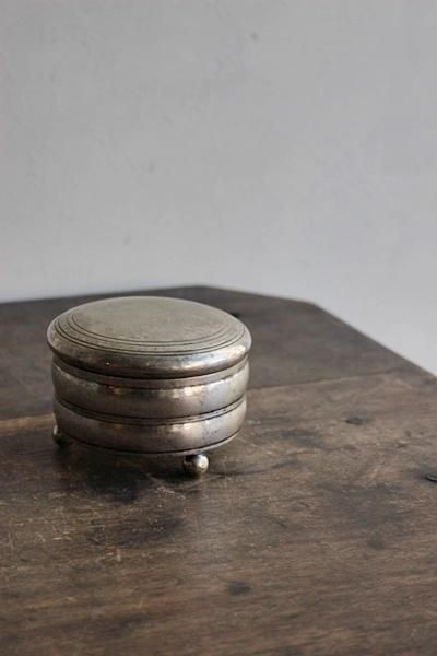 イタリア800純銀 毛栗の形をした小箱 シルバー製栗型小物入れ