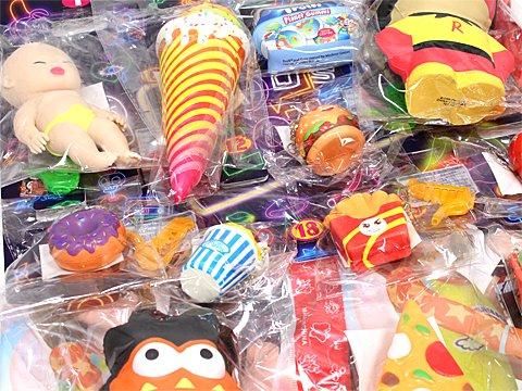 スクイーズ当 ｜おもちゃ・縁日玩具・駄菓子・ガチャガチャ・クレーン