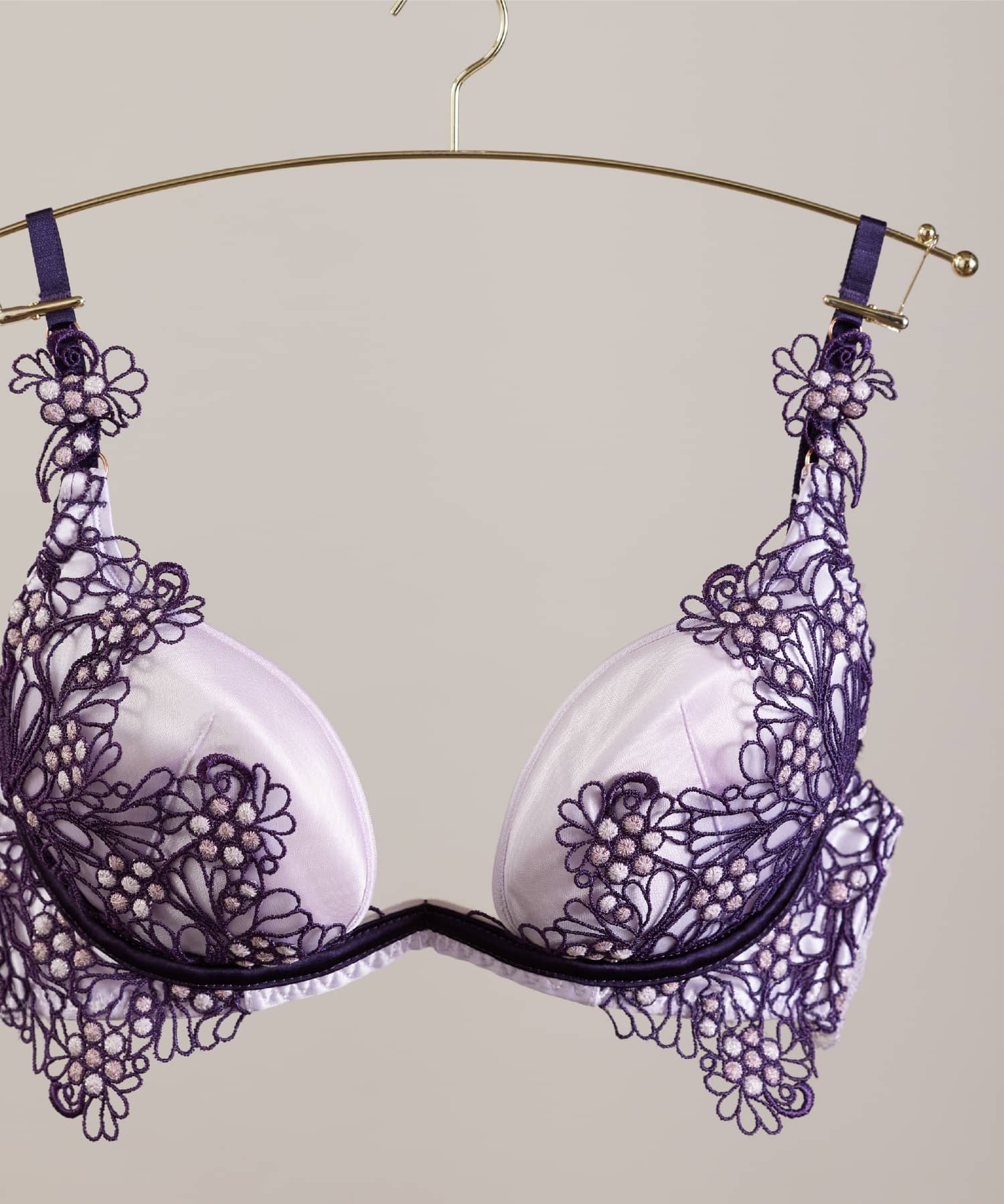 ノーブルジュエル トリックリフト ブラ / 商品詳細ページ / RAVIJOUR