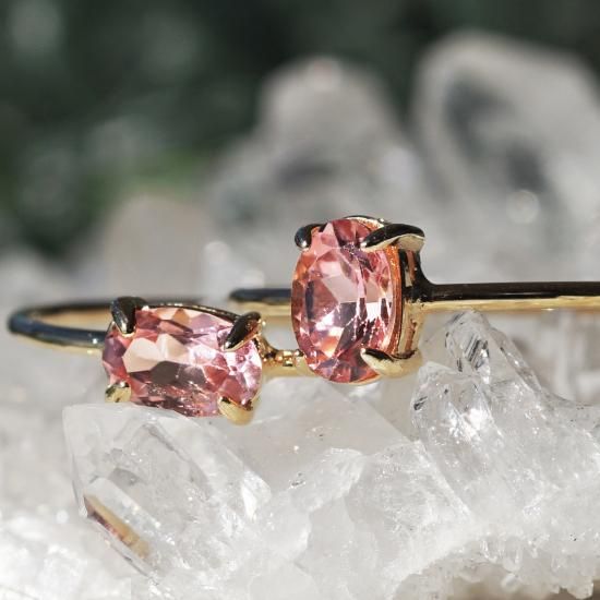 ピンクトルマリン6mmのオーバルファセット爪留めリング・縦横可 ～蓮の花