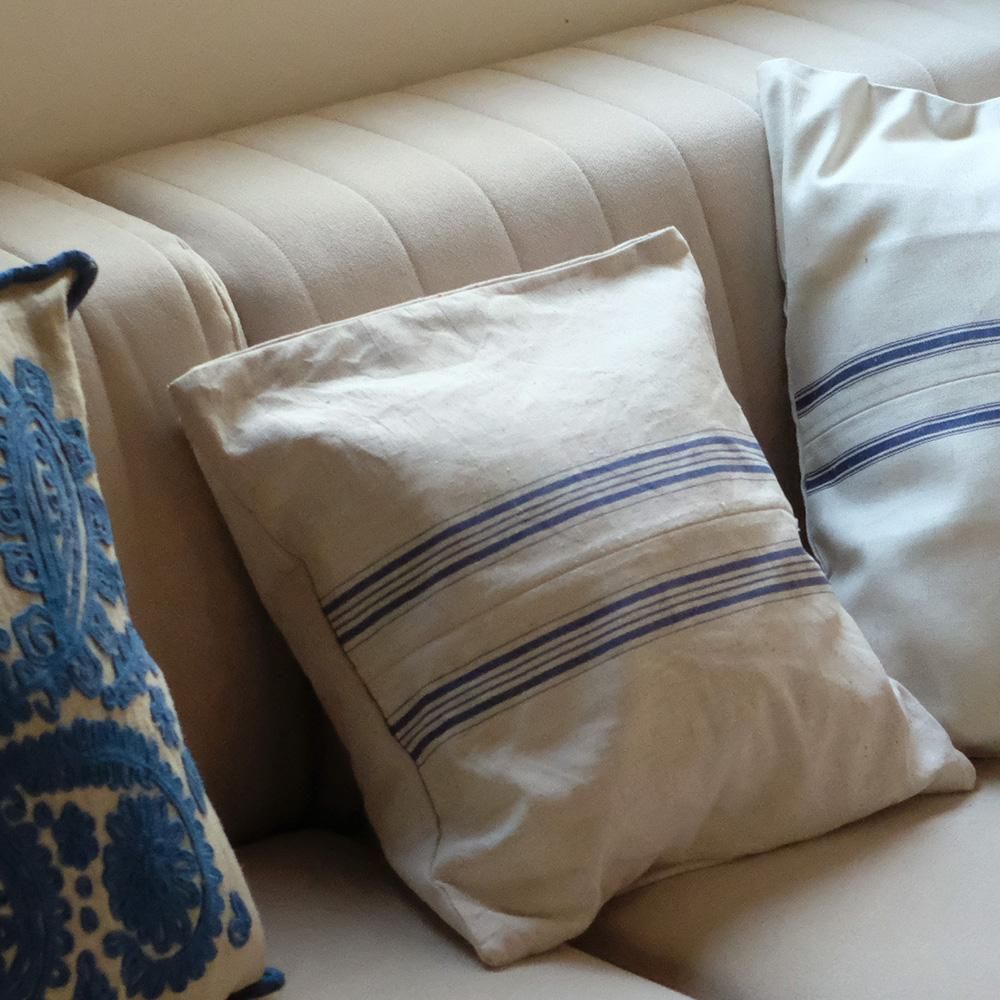 リメイククッションカバー（青色ライン）／ドイツ - チャルカお