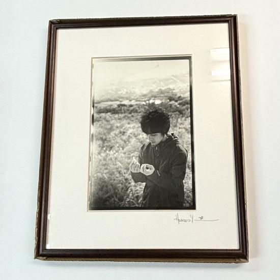 山崎まさよし×ハービー・山口 オリジナルプリント写真・額装 うつむき
