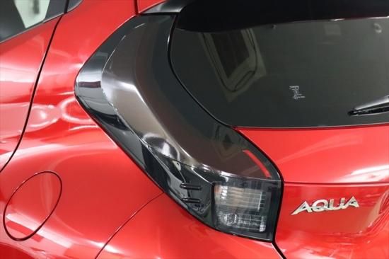 トヨタAQUA PK10系 テールレンズフィルム(LEDライン発光テールランプ