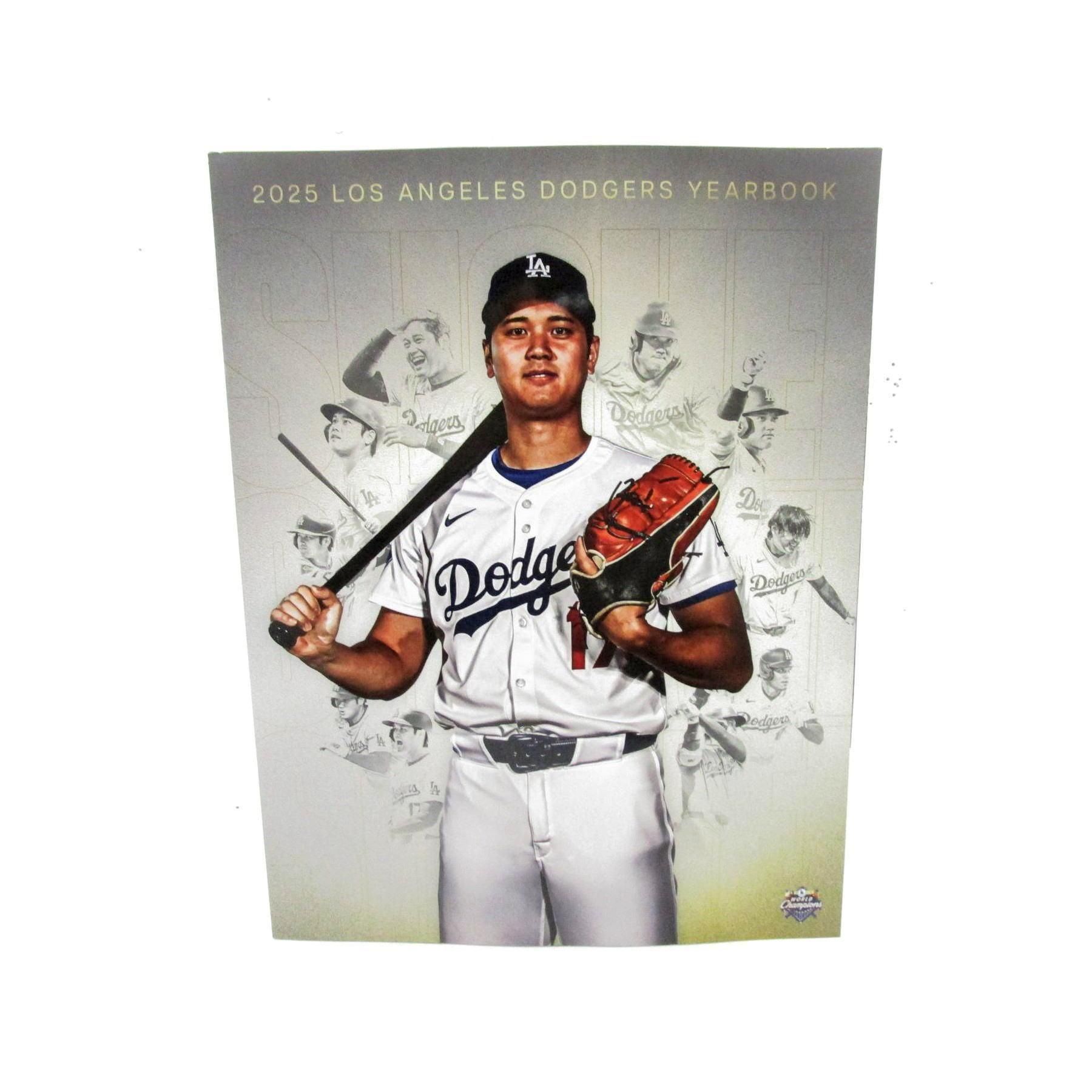 LAドジャーズ 2025年イヤーブック | MLB公式マガジン - FAR-OUT