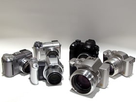 光学10倍ズーム搭載のデジカメレビュー特集 [デジタルカメラ] All About