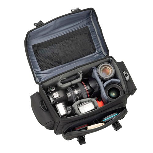 カメラバッグ(ブラック) 310x170x190mm EA759Z-26G 4518340430273